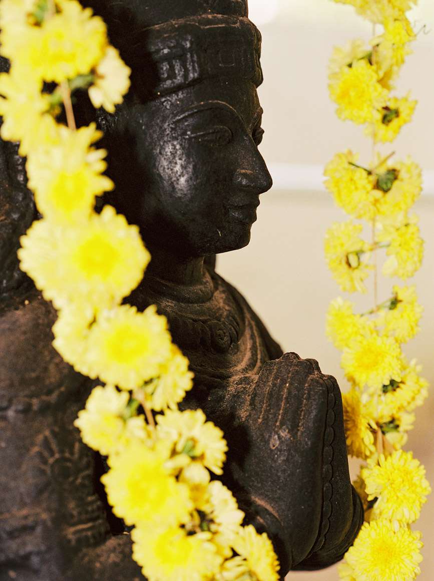 http://www.gregorlengler.com/files/gimgs/th-48_gregor_lengler_yoga_15.jpg